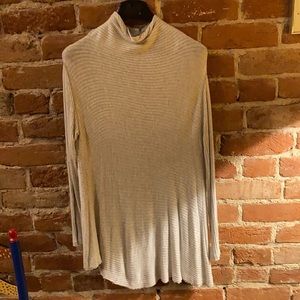 Free People light sweater open back size s
